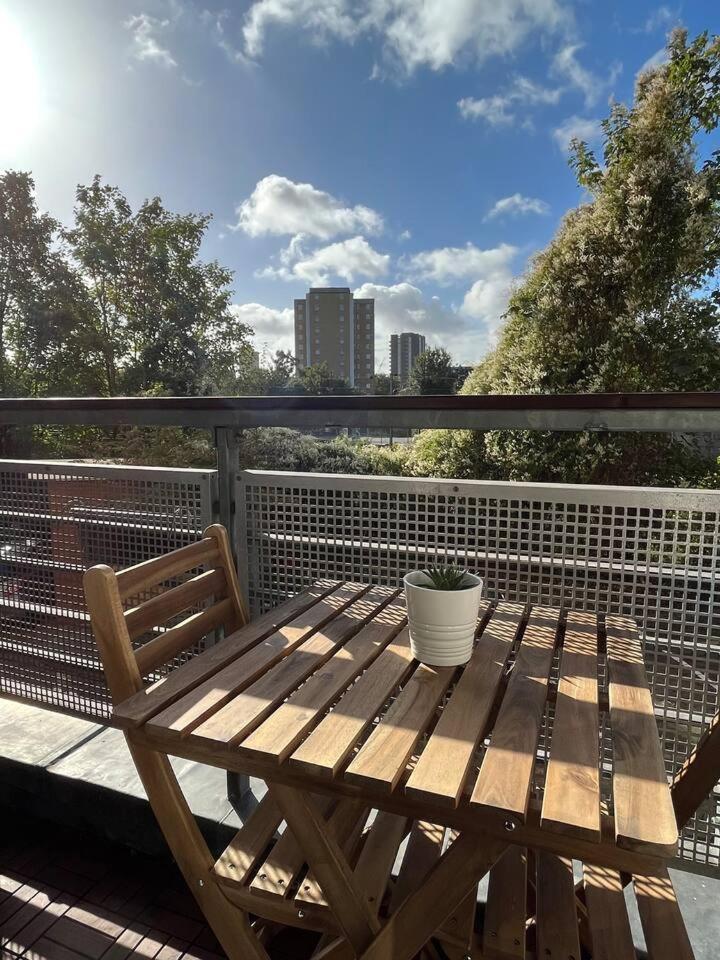 דירות לונדון Vibrant & Modern 1Bd Flat - Hackney מראה חיצוני תמונה